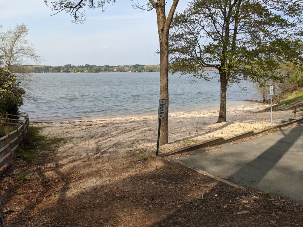 WINDJAMMER PARK 8999 Windjammer Dr, Tega Cay, South Carolina Parks