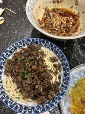 BOS' SiChuan Taste一碟川菜馆 by null