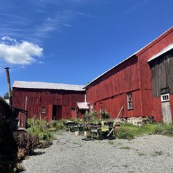 Cedar Hill Farm - Barn at Cedar Hill Farm
