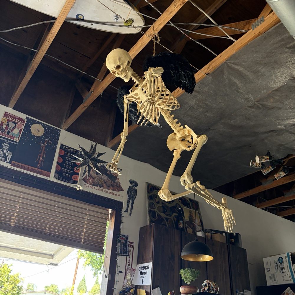 6 Grados Coffee - Decor - Coffee & Tea Near Me - San Diego, California 6 Grados Coffee - Decor - Coffee & Tea Near Me - San Diego, California