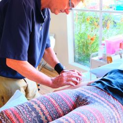 Prana Hands - Acupuncture lounge session