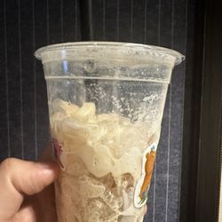 Hawaiian Poke Bowl & Pho Cafe - Thai Milk Tea