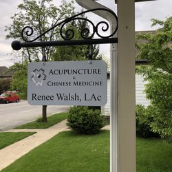 Renee Walsh Acupuncture & Chinese Herbs - Sign at entrance.