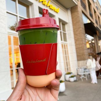 La La Land - Peach Matcha - Coffee & Tea Near Me - Glendale, California La La Land - Peach Matcha - Coffee & Tea Near Me - Glendale, California