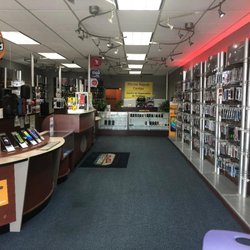 Wireless Toyz - Inside store
