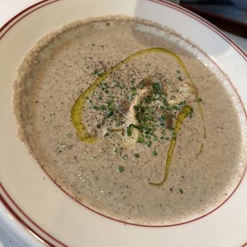 Le Diplomate - Brasseries Near Me - Washington, DC, District of Columbia