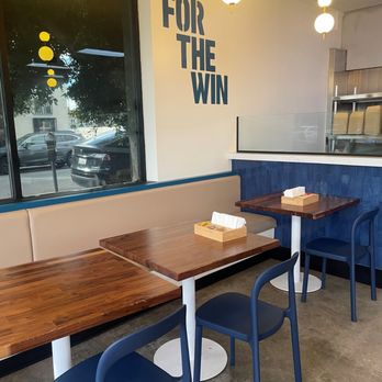For The Win - Tidy tables. - Burgers Near Me - Los Angeles, California For The Win - Tidy tables. - Burgers Near Me - Los Angeles, California