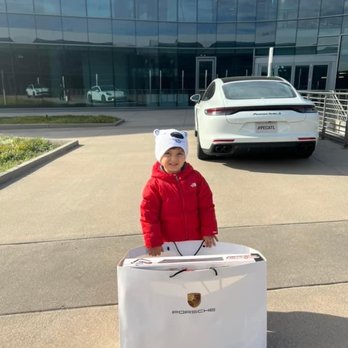 Porsche Experience Center- Atlanta - Driving Schools Near Me - Atlanta, Georgia