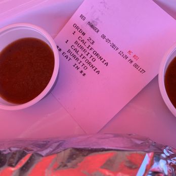 Oscar's Grill - California burrito and salsa that tastes like a cross between Tapatio and Taco Bell fire sauce - Mexican Near Me - Alameda, California