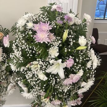 Agape Florist - Florists Near Me - Charlottesville, Virginia