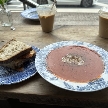 maman - Grilled Cheese Side with carols tomato basil soup - Bakeries Near Me - New York, New York maman - Grilled Cheese Side with carols tomato basil soup - Bakeries Near Me - New York, New York