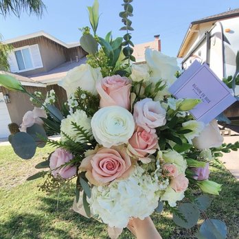 Bloom In Box - Florists Near Me - La Palma, California Bloom In Box - Florists Near Me - La Palma, California