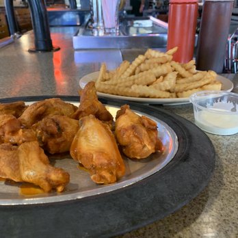 Hodak's - Sammies hot wings with ranch and a side of French fries. - Southern Near Me - Saint Louis, Missouri Hodak's - Sammies hot wings with ranch and a side of French fries. - Southern Near Me - Saint Louis, Missouri