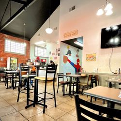 Downtown cafe - Interior