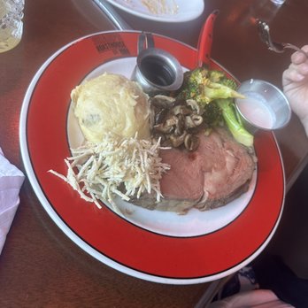 Sharps Roasthouse - Prime rib - American Near Me - SeaTac, Washington