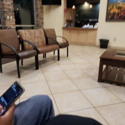 Access Medical Center Urgent Care Tulsa - S. Utica Ave - Looks like no waiting