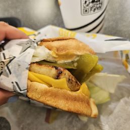 Charbroiled Santa Fe Chicken Sandwich Charbroiled Santa Fe Chicken Sandwich