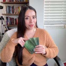 Healing With Angelic - I do virtual tarot reading and offer in-person Tarot readings when you purchase a bundle!