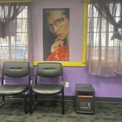 Kenmore Eye Care - Nicer in here than before