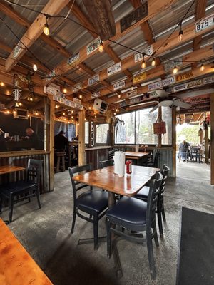 Low Country Fish Camp by null