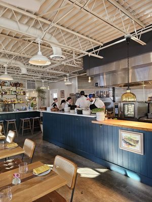 bloom Restaurant & Wine Bar by null