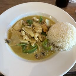 Green curry with chicken. Green curry with chicken.