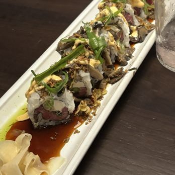 Noble Tavern - Steak sushi - Cocktail Bars Near Me - St. Petersburg, Florida