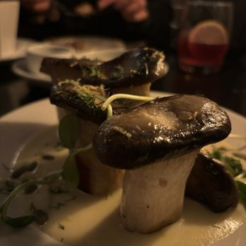 Zinc Bistro & Bar - Tapas/Small Plates Near Me - Portland, Oregon Zinc Bistro & Bar - Tapas/Small Plates Near Me - Portland, Oregon
