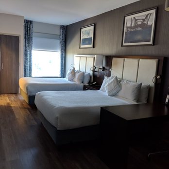 SpringHill Suites by Marriott Atlanta Downtown - Bedroom - Hotels Near Me - Atlanta, Georgia SpringHill Suites by Marriott Atlanta Downtown - Bedroom - Hotels Near Me - Atlanta, Georgia