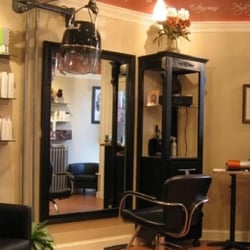TriAngles Hair Salon - Inside