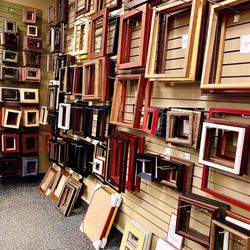 U-Frame-It - Selection of pre-made frames