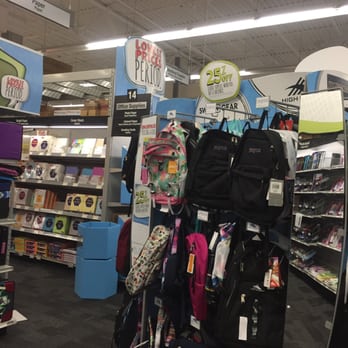 Staples - Shipping Centers Near Me - Tracy, California