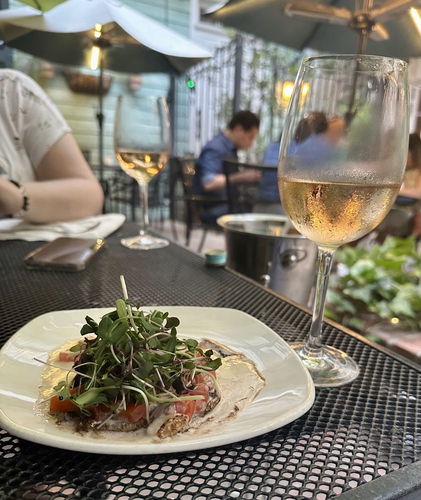 Orleans Grapevine Wine Bar and Bistro