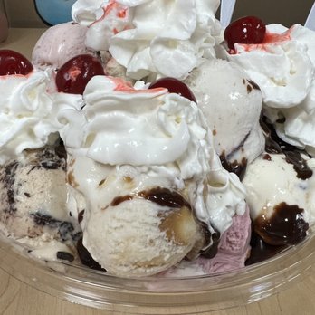 Two Scoops - Bird Feeder (20 scoops plus whip and cherries) - Ice Cream & Frozen Yogurt Near Me - Osseo, Minnesota Two Scoops - Bird Feeder (20 scoops plus whip and cherries) - Ice Cream & Frozen Yogurt Near Me - Osseo, Minnesota
