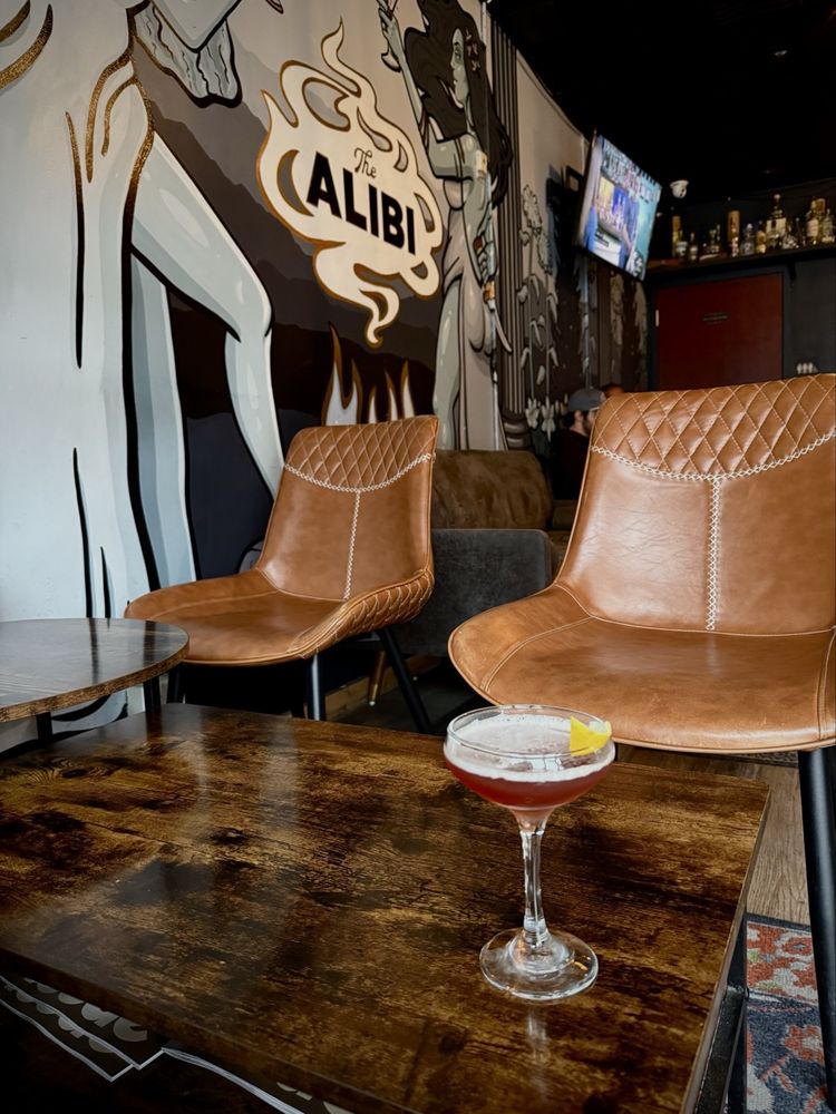 The Alibi Bourbon and Cocktail Lounge