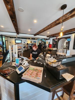 Black Cap Coffee & Bakery - espresso, lattes, sandwiches, pastries by null