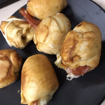 Pretzelmaker - Mozzarella and pepperoni pretzels - Pretzels Near Me - Palmdale, California Pretzelmaker - Mozzarella and pepperoni pretzels - Pretzels Near Me - Palmdale, California