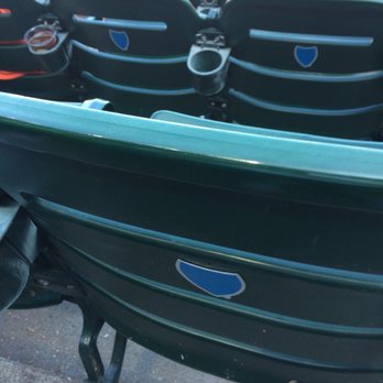 Oracle Park - Here's your hint (Blue Shield) to how we literally just walked in to Ball Park. No waiting. - Stadiums & Arenas Near Me - San Francisco, California