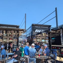 Texas Motor Speedway - Ford Racing team