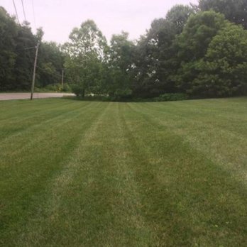 RHC Lawn Services - a freshly mowed lawn - Lawn Services Near Me RHC Lawn Services - a freshly mowed lawn - Lawn Services Near Me
