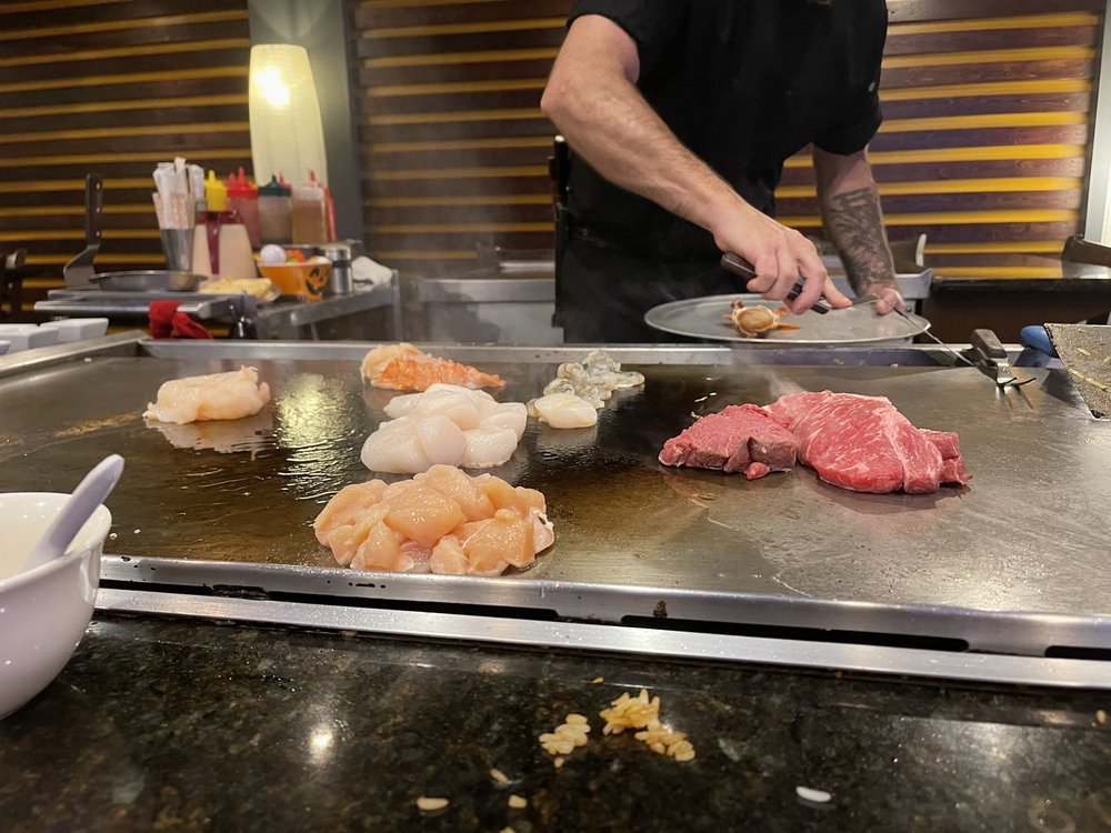 Kamugi Japanese Steakhouse & Sushi