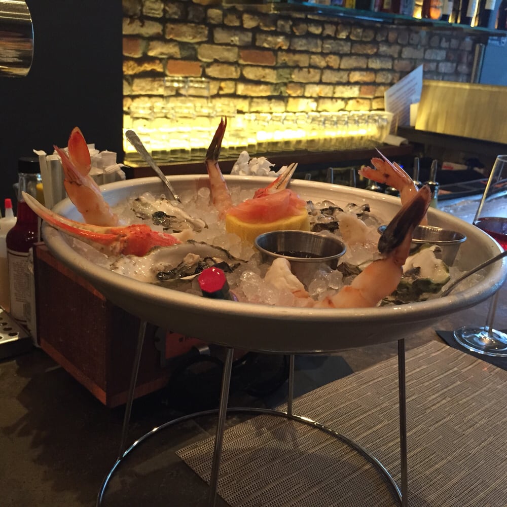 WHITE OAK OYSTER BAR & COCKTAIL LOUNGE CLOSED Updated June 2024 344 Photos & 184 Reviews