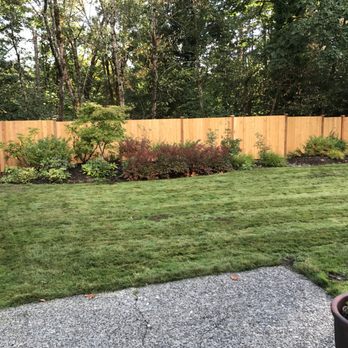 Nguyen Landscaping and Construction - The finished fence. - Landscaping Near Me Nguyen Landscaping and Construction - The finished fence. - Landscaping Near Me