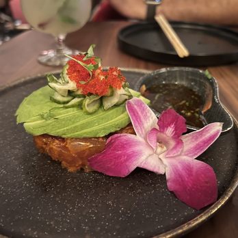 The Moderne - Tuna kobachi - Tapas/Small Plates Near Me - Orlando, Florida