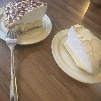 Big Bob Gibson Bar-B-Q - Coconut cream pie + lemon icebox pie - Barbeque Near Me - Decatur, Alabama