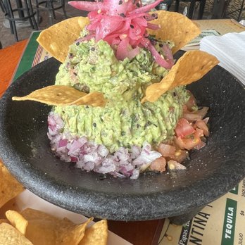 Papas & Beer - Tableside guaca - Bars Near Me - Ensenada, BCN