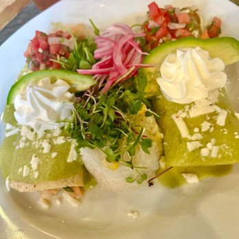 MAIZ Cocina - shrimp enchiladas - Food Trucks Near Me - Corona, California MAIZ Cocina - shrimp enchiladas - Food Trucks Near Me - Corona, California