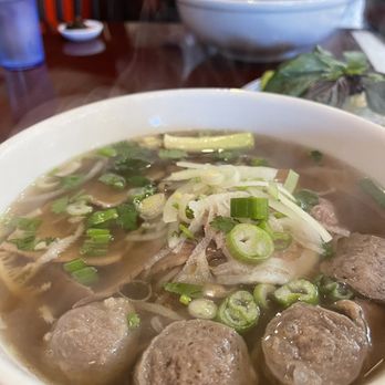 Hot Pho - Pho Dac Biet, medium - Vietnamese Near Me - Dublin, California Hot Pho - Pho Dac Biet, medium - Vietnamese Near Me - Dublin, California