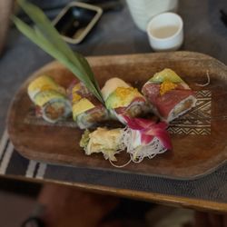 J&P Asian Fusion - Sushi platter