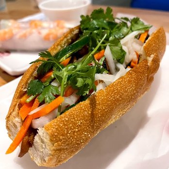 Pho 813 - Banh Mi - Vietnamese Near Me - Tampa, Florida